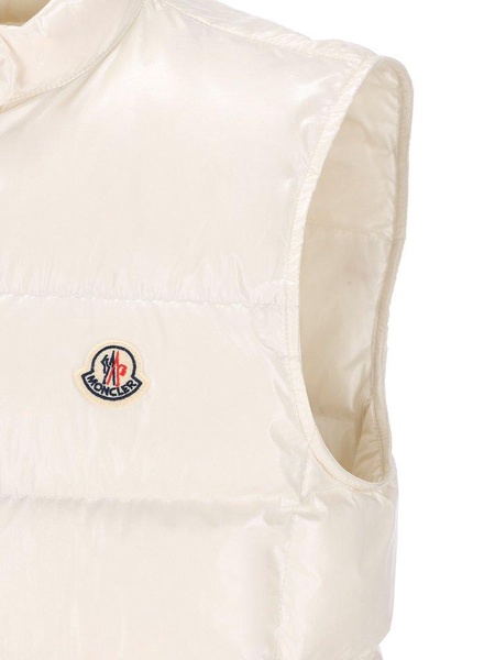 Moncler Logo Patch Zip-Up Gilet