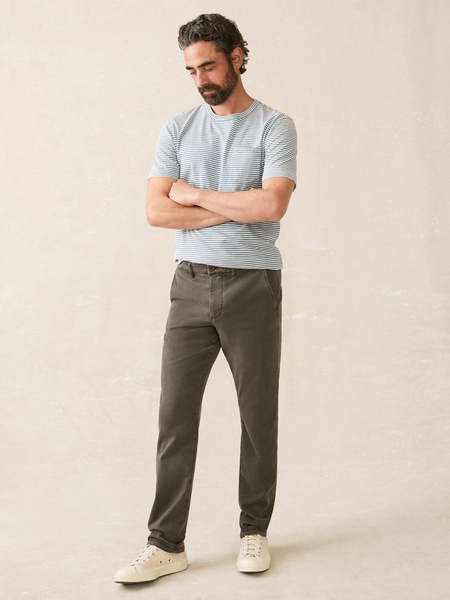 Coastline Stretch Chino - Faded Black