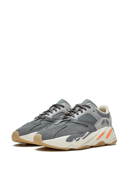 YEEZY Boost 700 "Magnet" sneakers