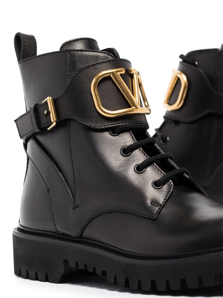 VLogo Signature 35mm leather boots