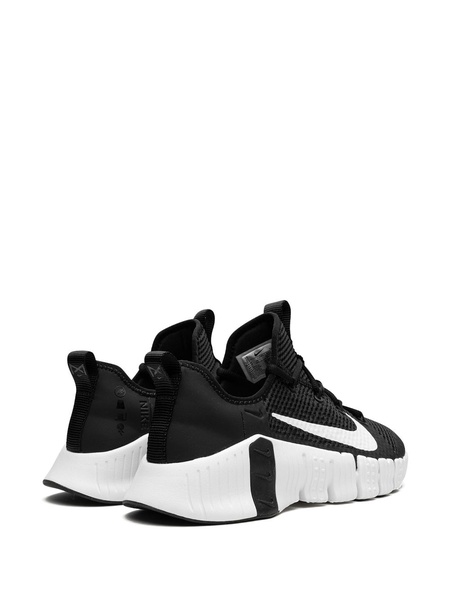 Free Metcon 3 "Black/White" sneakers