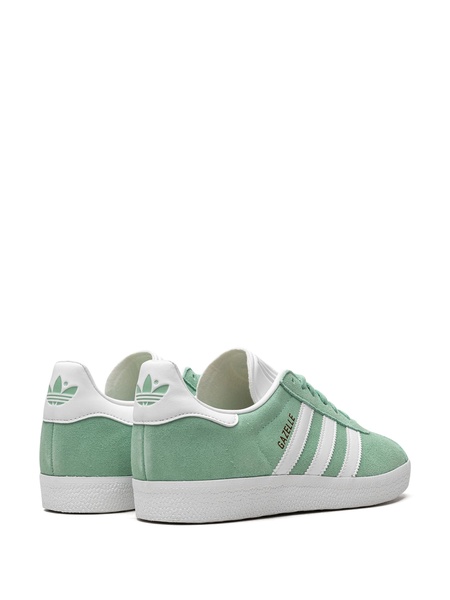 Gazelle low-top sneakers