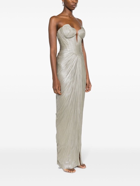 Queen pleated silk gown