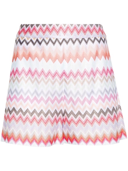 zigzag-woven shorts