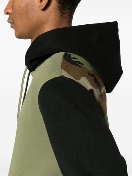 logo-embroidered camouflage hoodie