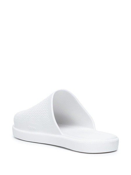 Subim textured slip-on slides