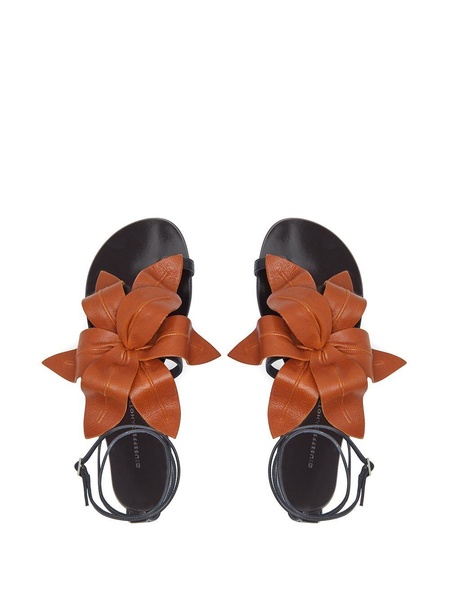 Lilium flat sandals