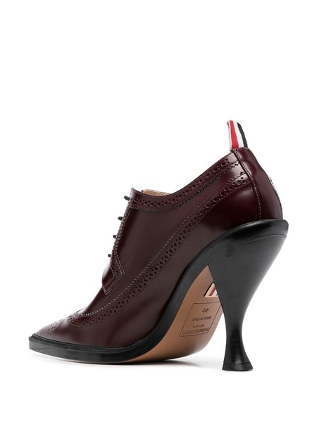 Longwing brogue pumps