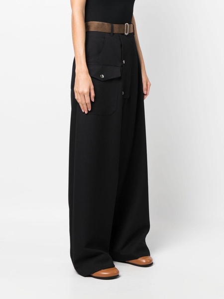 wide-leg cargo trousers