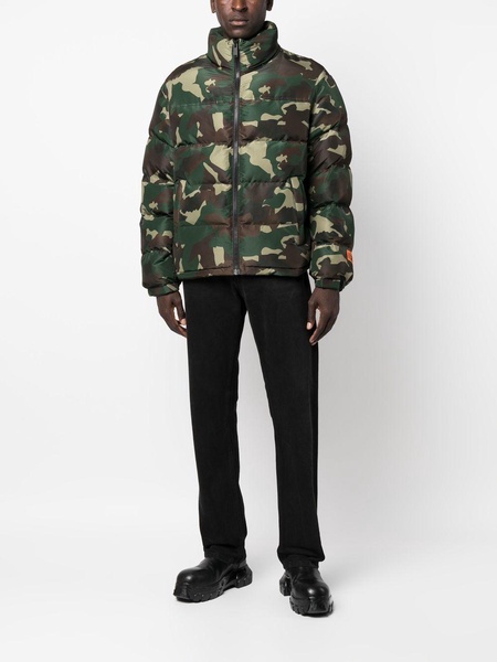 camouflage-print padded jacket