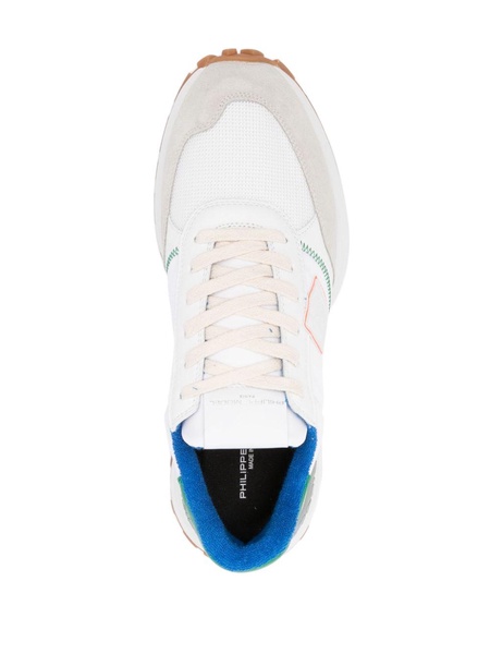 Antibes logo-patch sneakers 