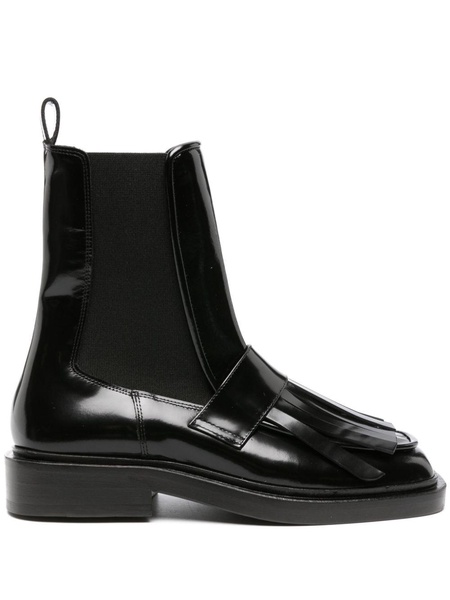 Lucy leather Chelsea boots