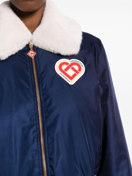 logo-patch faux fur-collar jacket