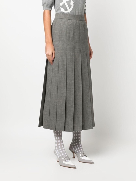 pleated midi skirt