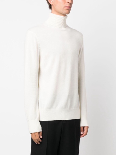 fine-knit roll-neck jumper 