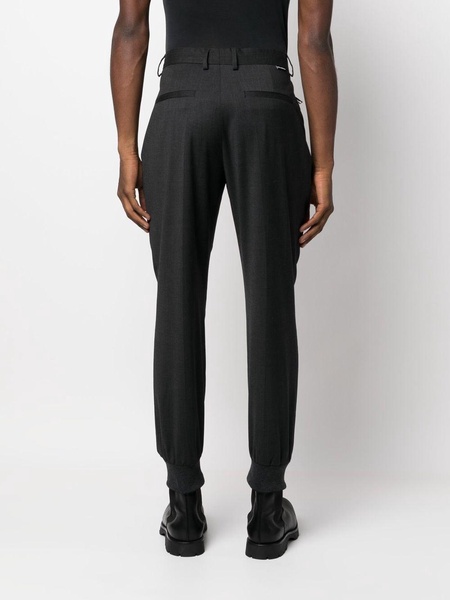 straight-leg tailored trousers