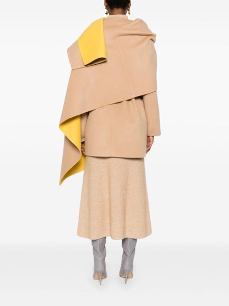 detachable-cape coat