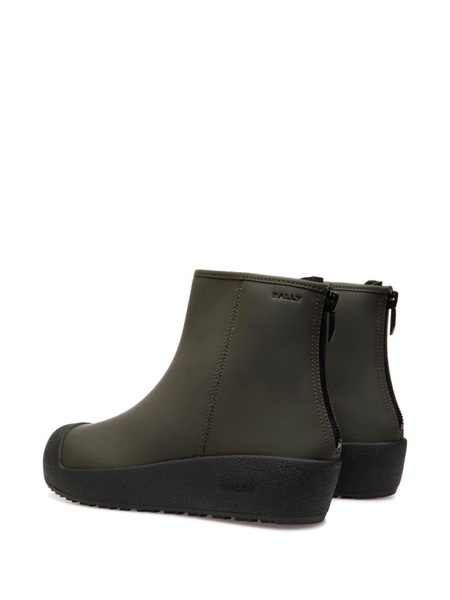 x Monocle Cubrid Curling ankle boots