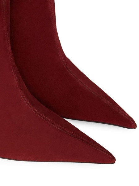 105mm pointed-toe suede boots 