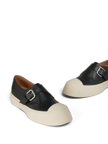 Dada contrasting-toecap sneakers  