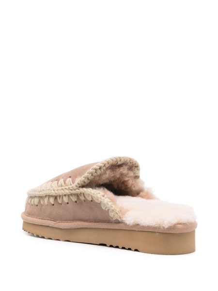 Eskimo slippers