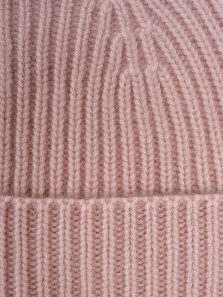 ribbed-knit beanie