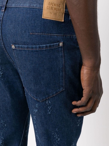 tapered-leg jeans 