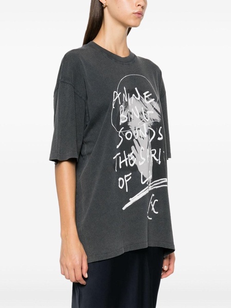 graphic-print T-shirt