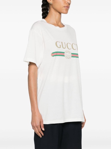 Oversize T-shirt with Gucci logo