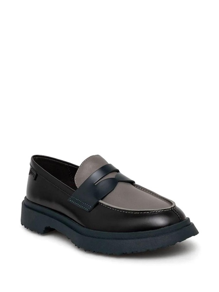 leather loafers 