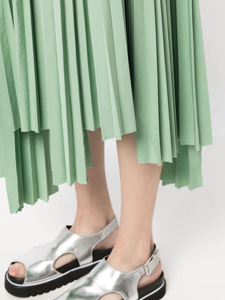 asymmetric pleated skirt