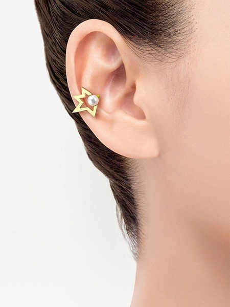 18kt yellow gold Collection Line Comet Plus pearl ear cuff