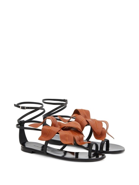 Lilium flat sandals