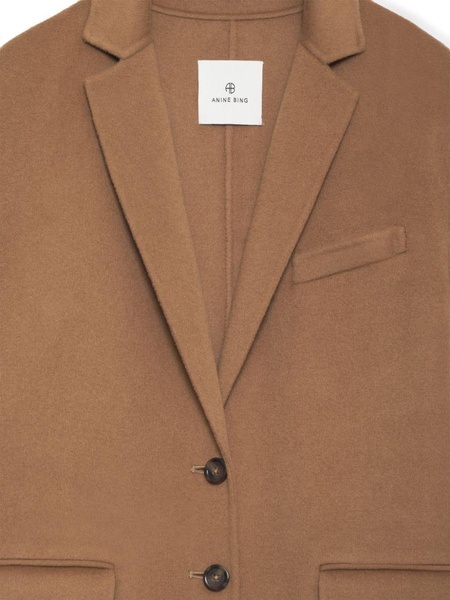 Quinn notched-lapels coat