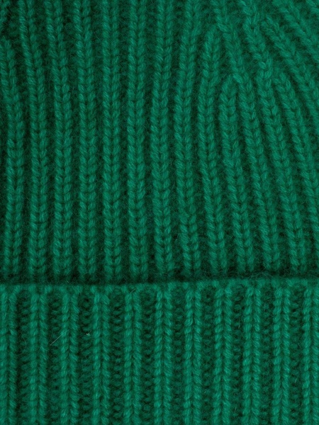 ribbed-knit beanie