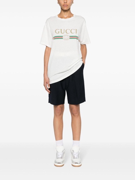 Oversize T-shirt with Gucci logo