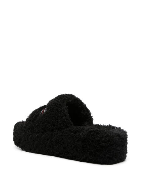 Women's Furry Platform Sandal in Black