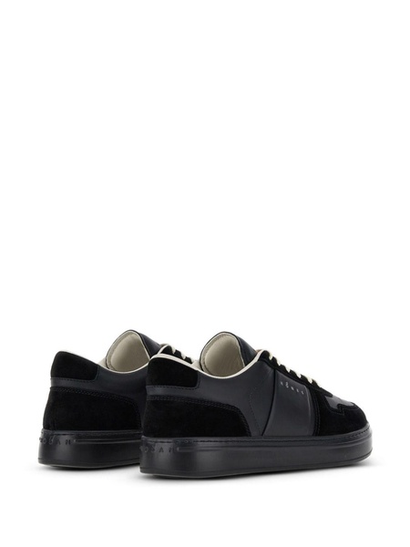 H668 low-top sneakers