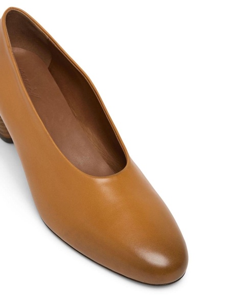 round-toe 50mm leather pumps