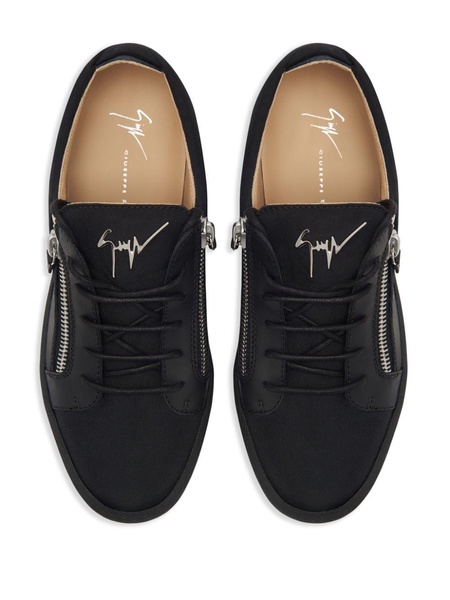 Frankie low-top leather sneakers