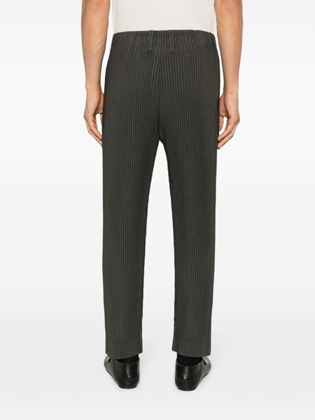 pleated straight-leg trousers