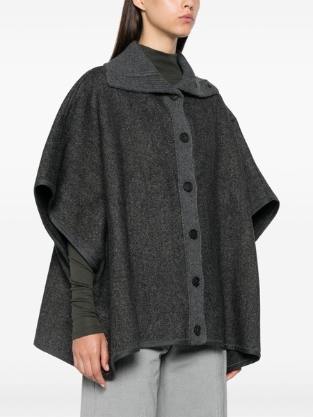 batwing sleeves knitted poncho