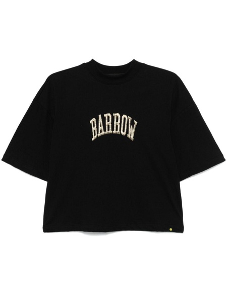 logo-embroidered T-shirt