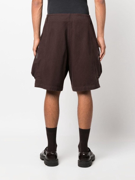 Croissant puffer cargo shorts