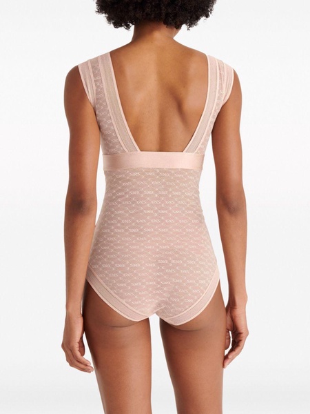 Aérobic semi-sheer bodysuit