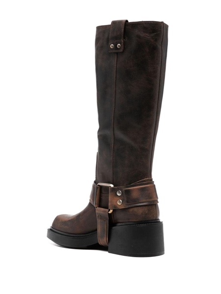 Saddle calf-length boots