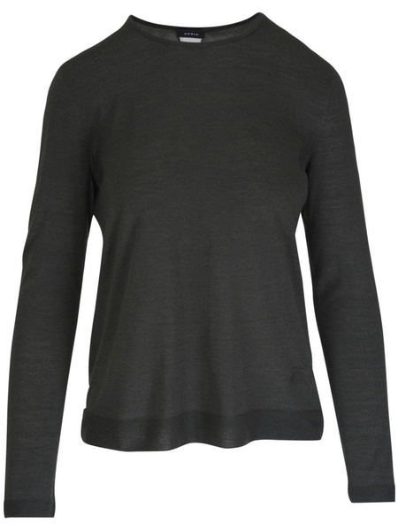 long-sleeved T-shirt 