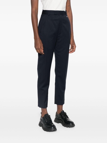 tapered trousers