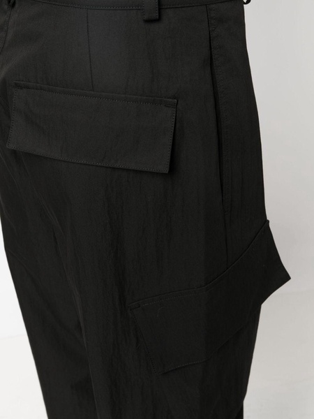 straight-leg cargo trousers