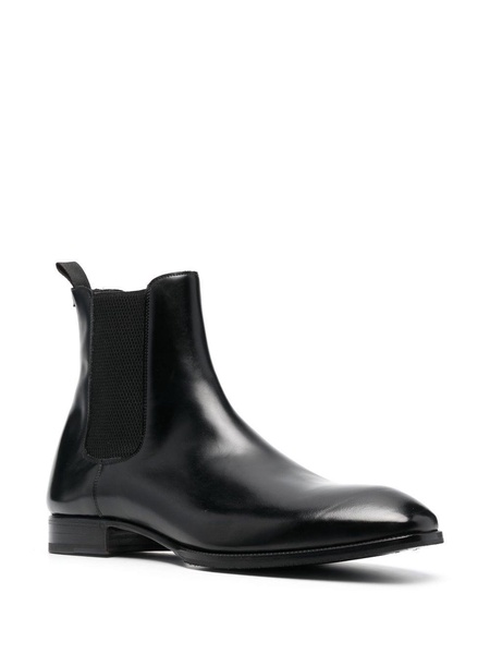 pointed toe leather boots